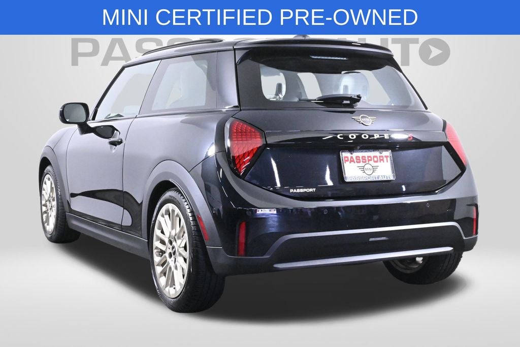2025 MINI Cooper S Signature Plus Hardtop 2 Door