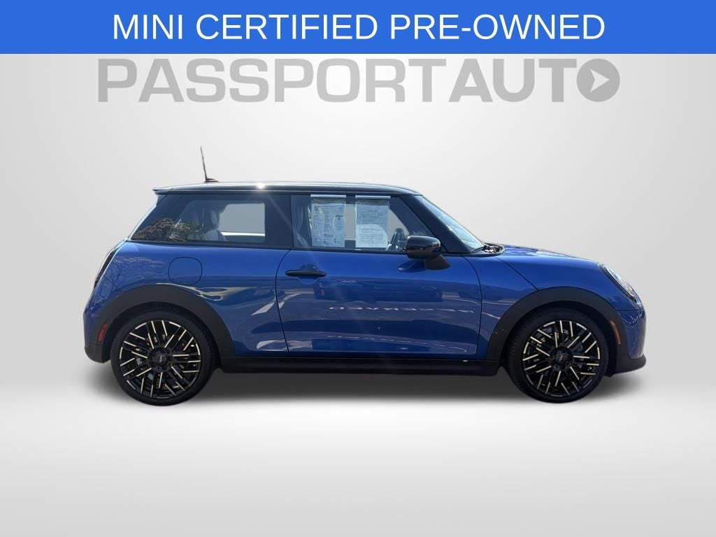 2025 MINI Cooper S Iconic