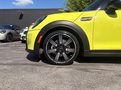 2024 MINI Cooper S Iconic