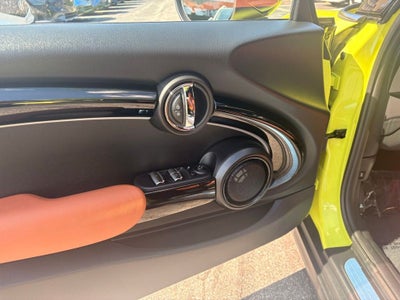 2024 MINI Cooper S Iconic