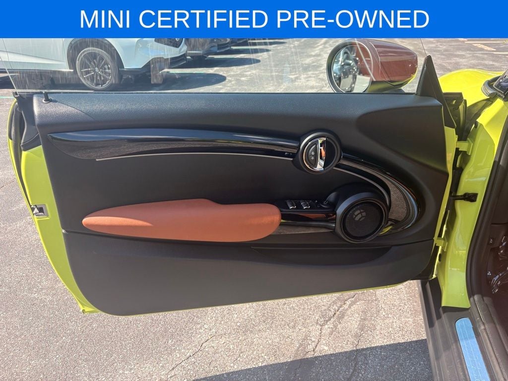 2024 MINI Cooper S Iconic