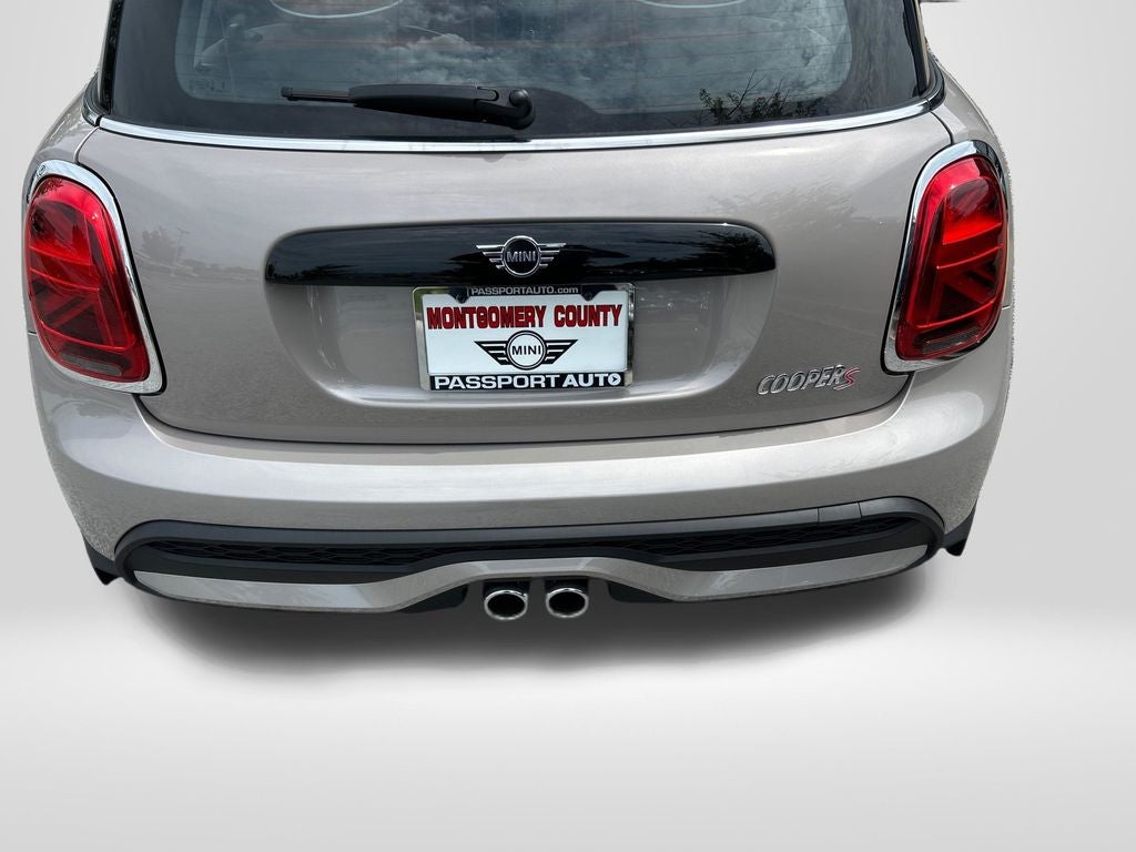 2024 MINI Cooper S Iconic