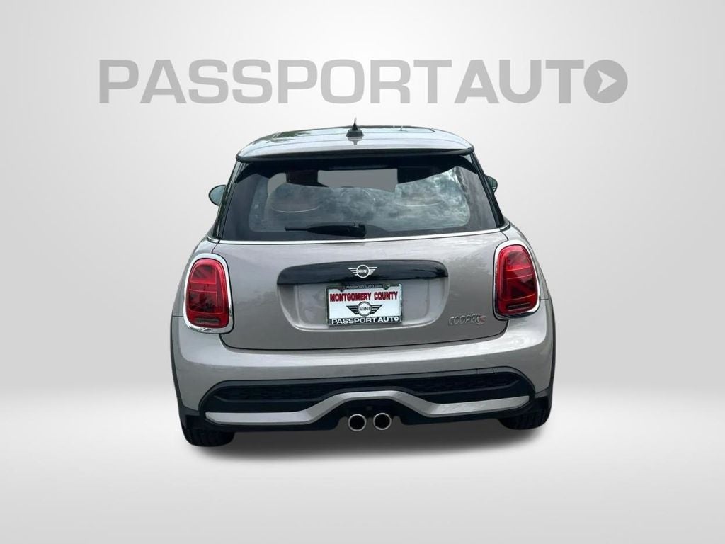 2024 MINI Cooper S Iconic