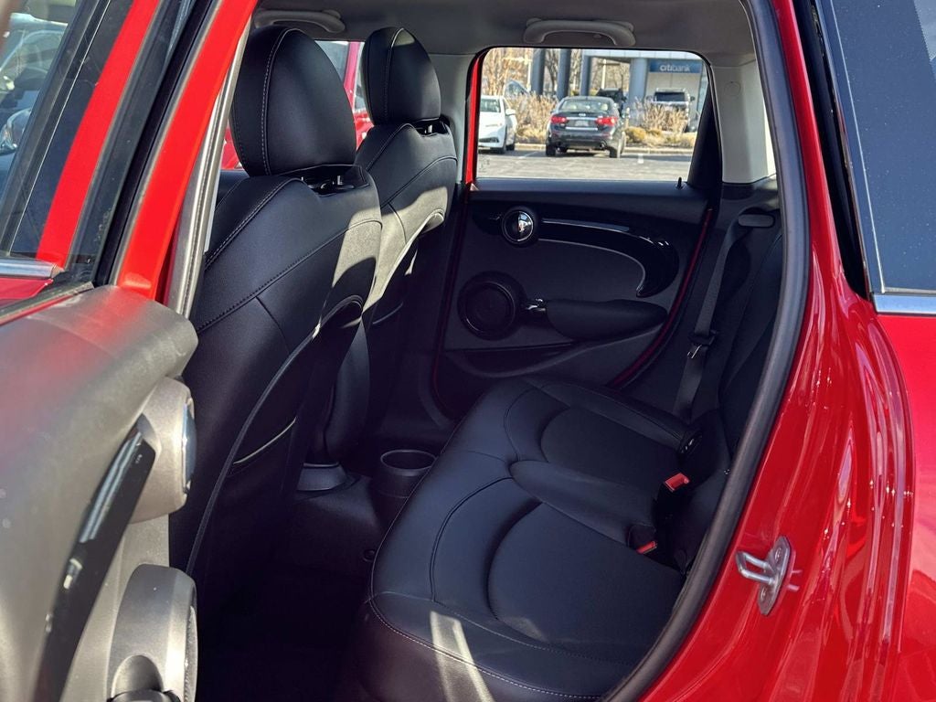 2023 MINI Cooper S Signature Hardtop 4 Door