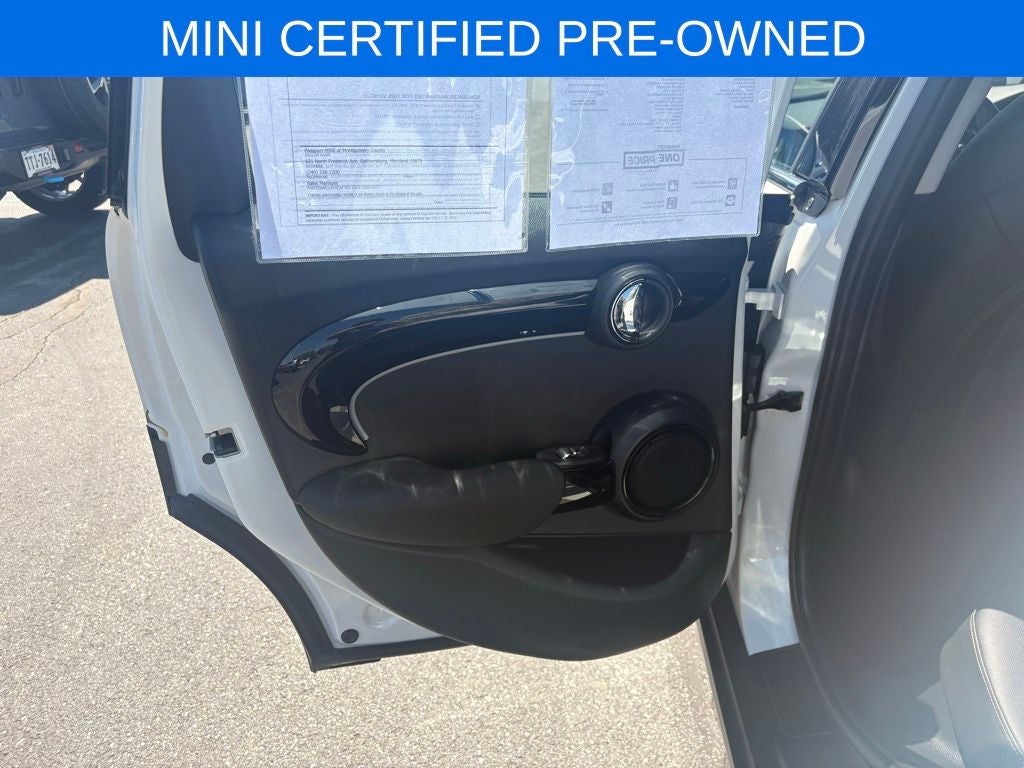 2023 MINI Cooper S Signature Hardtop 4 Door
