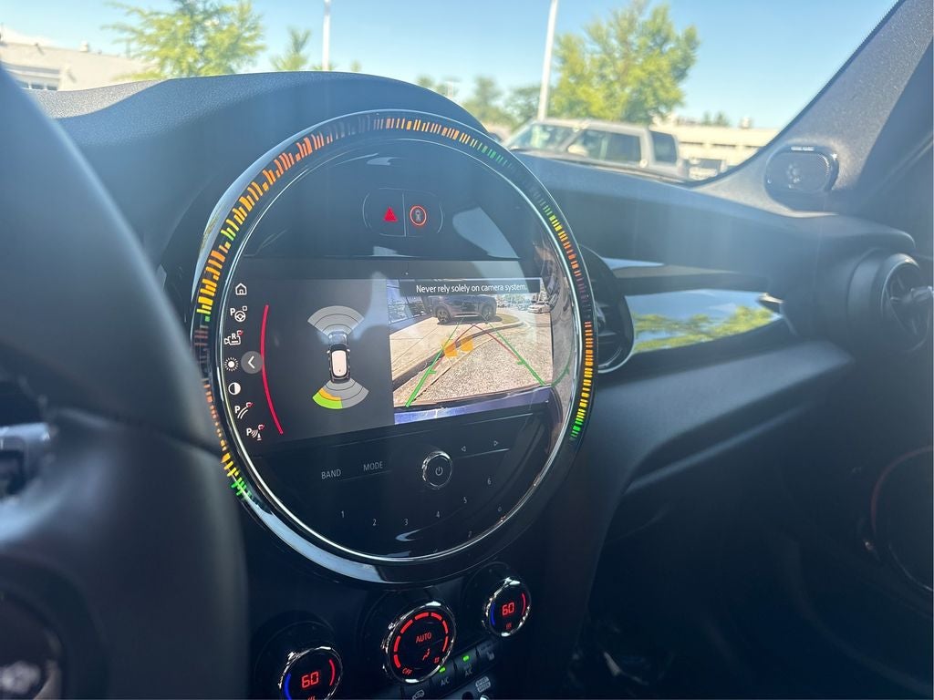 2024 MINI Cooper S Iconic