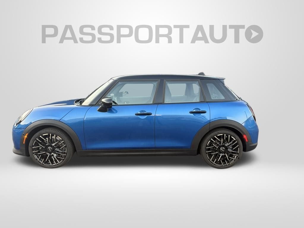 2025 MINI Cooper S Iconic Hardtop 4 Door