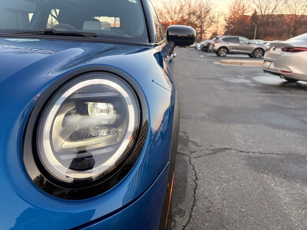 2025 MINI Cooper S Iconic Hardtop 4 Door