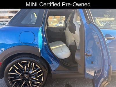 2025 MINI Cooper S Signature Plus Hardtop 4 Door