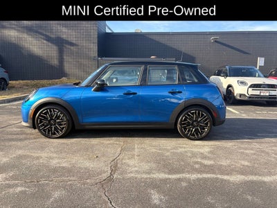 2025 MINI Cooper S Signature Plus Hardtop 4 Door