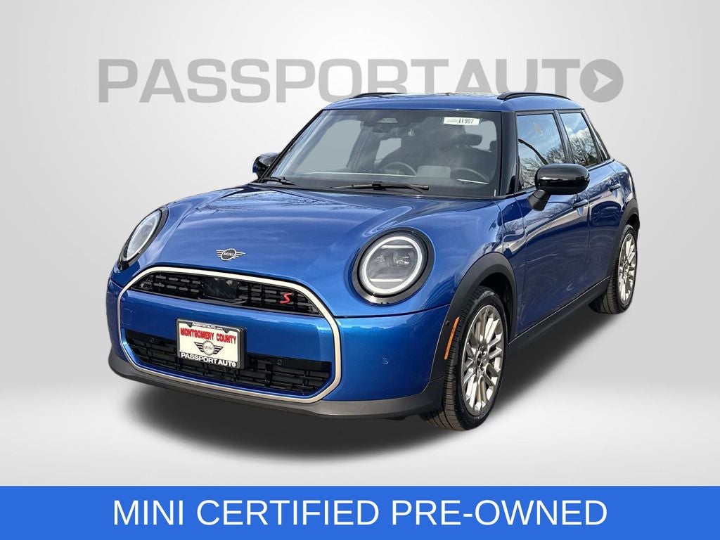 2025 MINI Cooper S Signature Plus Hardtop 4 Door