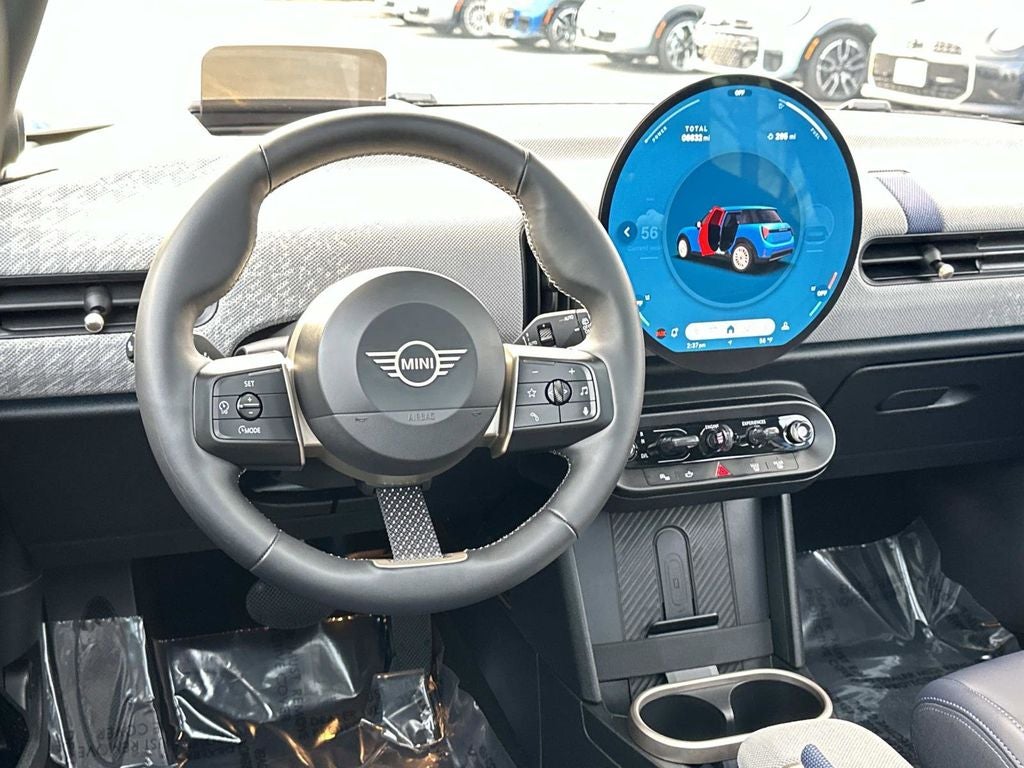 2025 MINI Cooper S Signature Plus Hardtop 4 Door