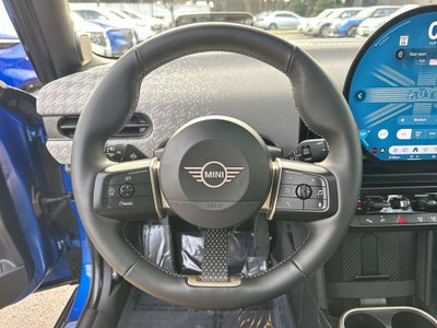 2025 MINI Cooper S Signature Plus Hardtop 4 Door