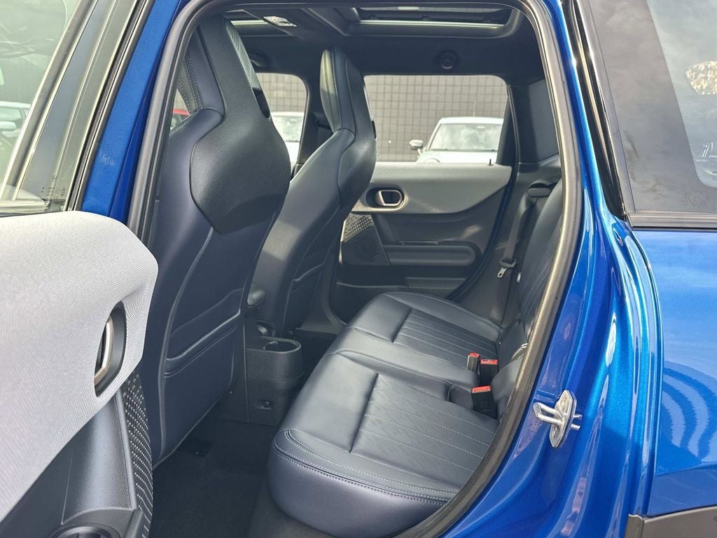 2025 MINI Cooper S Signature Plus Hardtop 4 Door