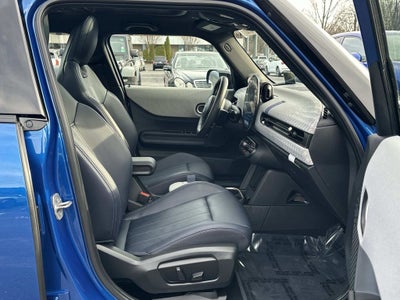 2025 MINI Cooper S Signature Plus Hardtop 4 Door