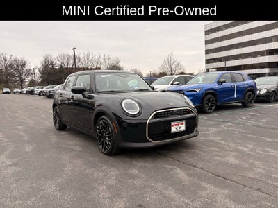 2025 MINI Cooper S Signature Plus Hardtop 4 Door