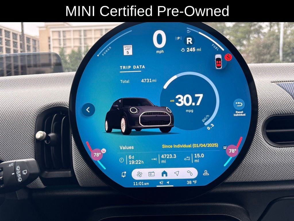 2025 MINI Cooper S Signature Plus Hardtop 4 Door