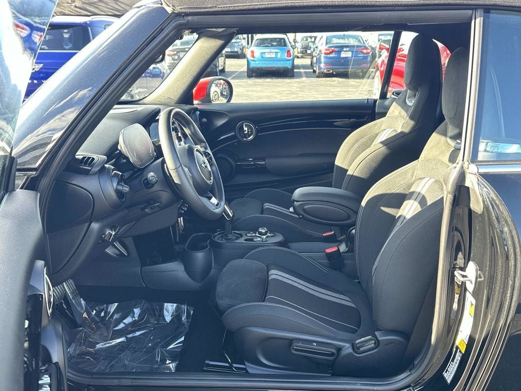 2023 MINI John Cooper Works Signature Convertible
