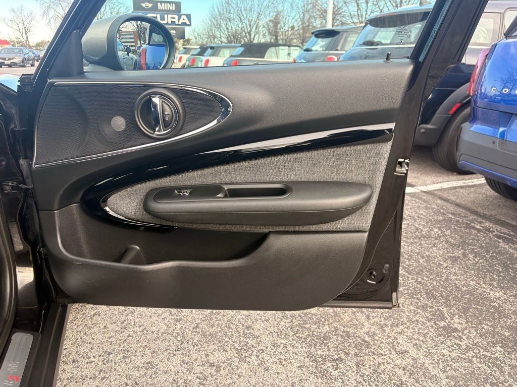 2020 MINI Cooper S Clubman Signature