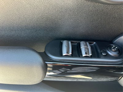 2017 MINI Cooper S Base