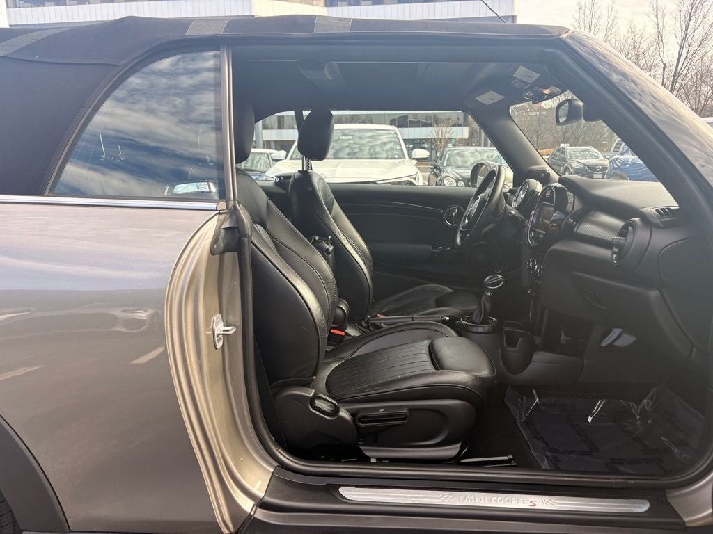 2016 MINI Cooper S Convertible