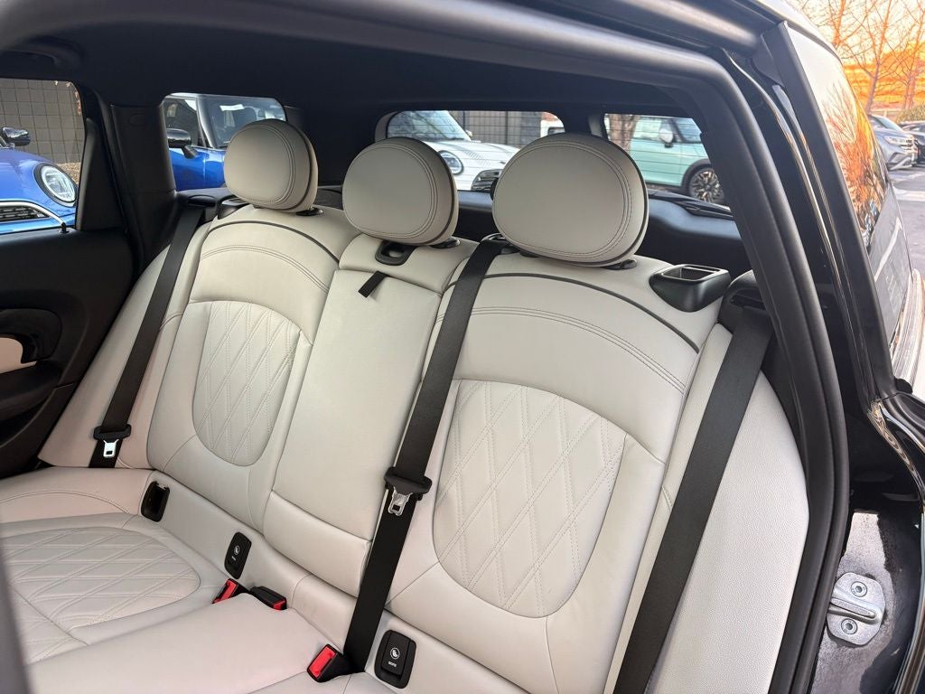 2023 MINI Cooper S Clubman Iconic ALL4