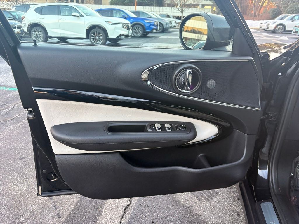 2023 MINI Cooper S Clubman Iconic ALL4