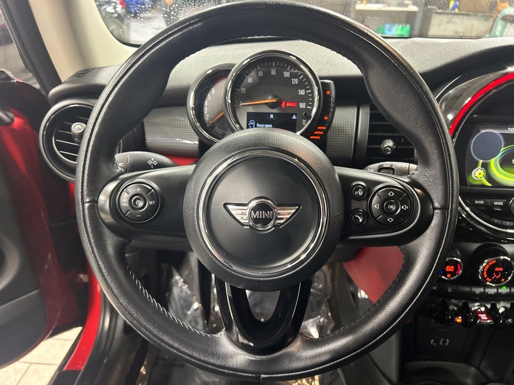 2017 MINI Cooper Base Hardtop 2 Door