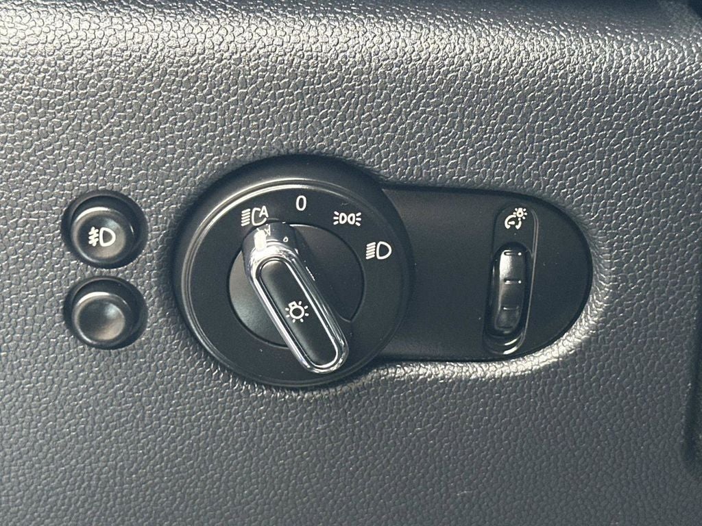 2020 MINI Cooper Signature Hardtop 2 Door