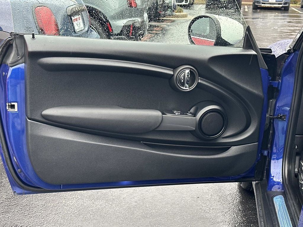 2020 MINI Cooper Signature Hardtop 2 Door