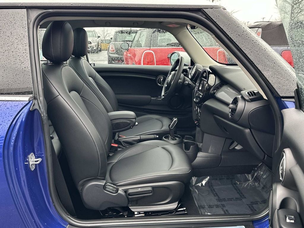 2020 MINI Cooper Signature Hardtop 2 Door