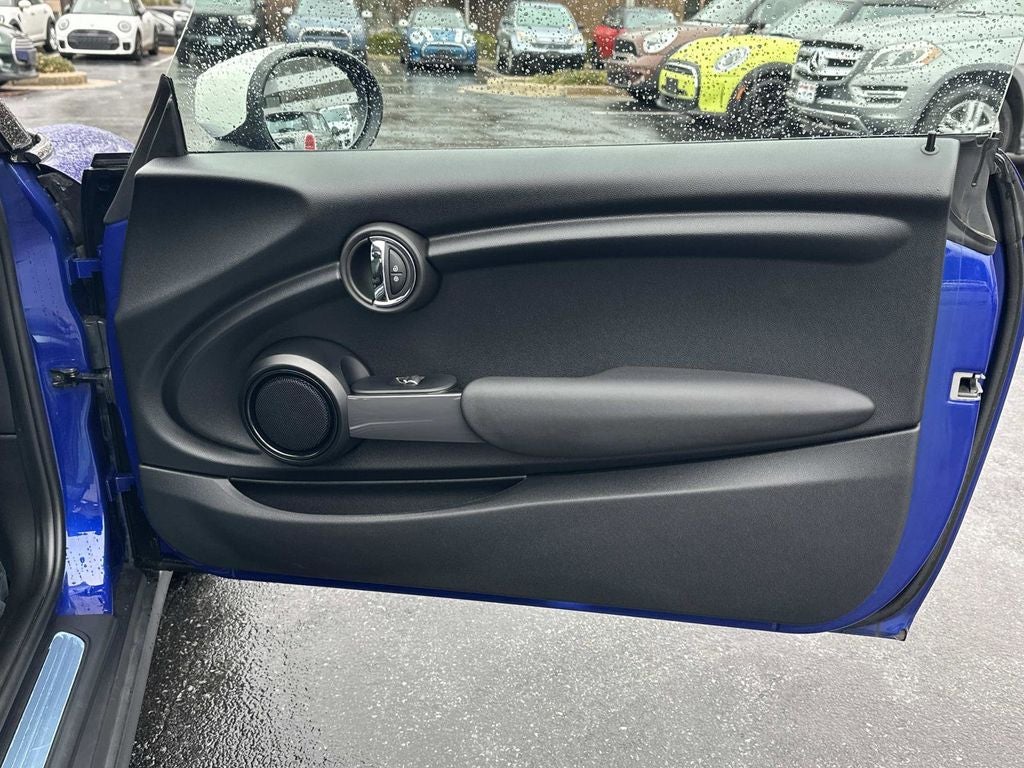 2020 MINI Cooper Signature Hardtop 2 Door