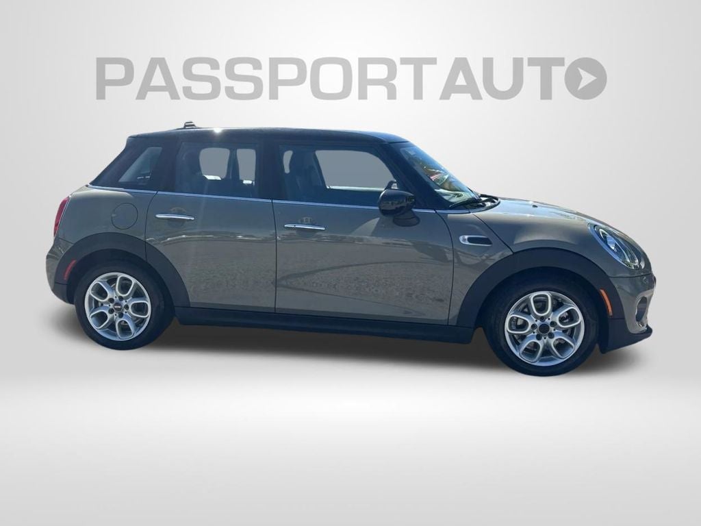 2020 MINI Cooper Signature 4 Door