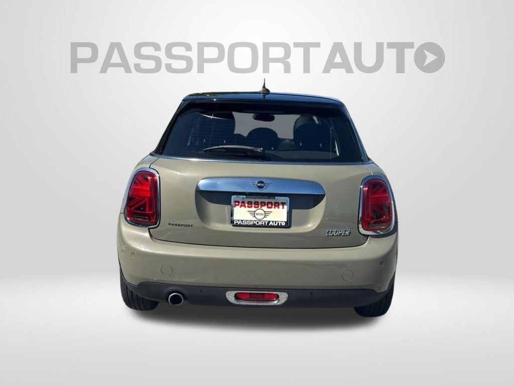 2020 MINI Cooper Signature 4 Door