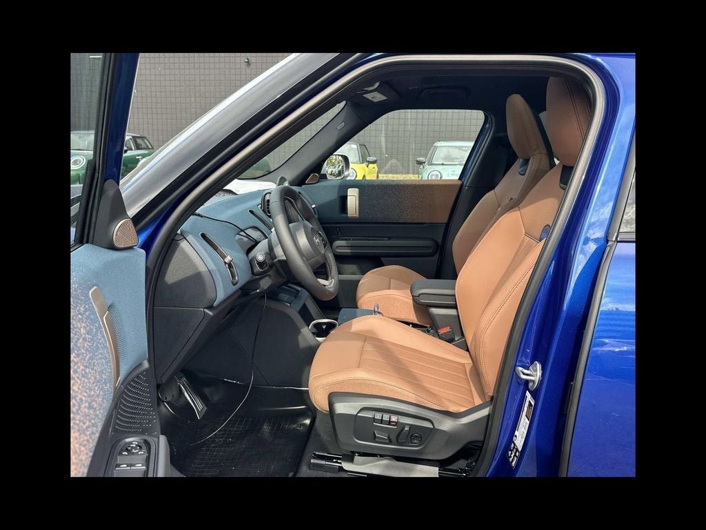 2026 MINI Cooper S Countryman Signature Plus Trim ALL4