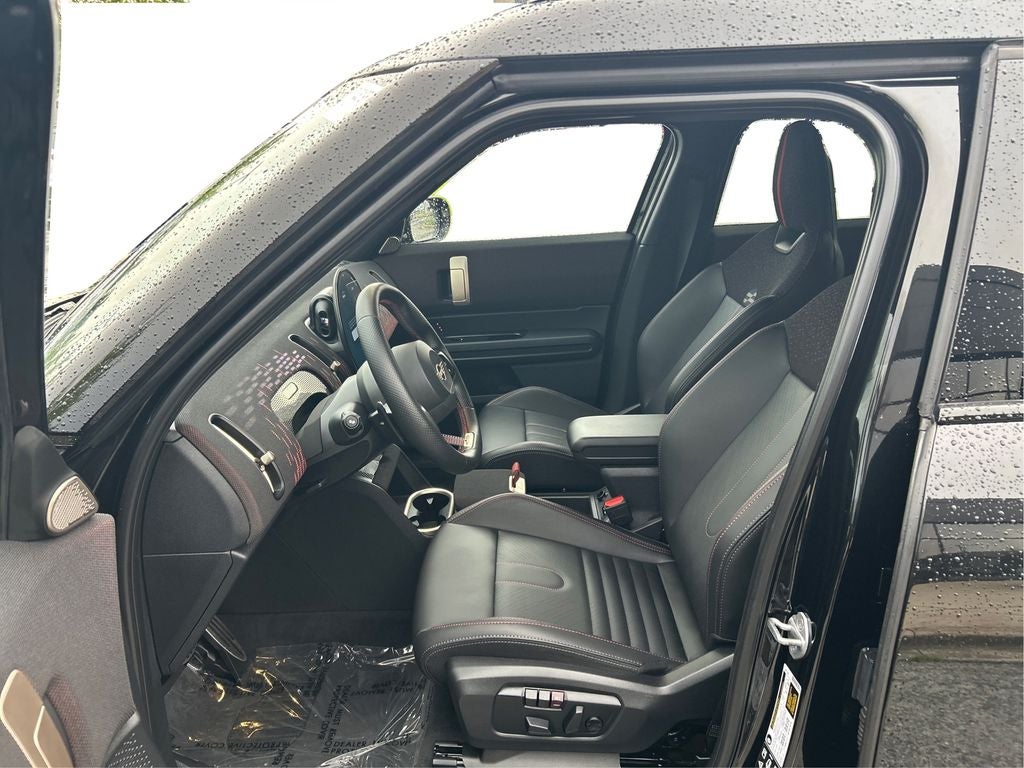 2025 MINI John Cooper Works Countryman Iconic ALL4