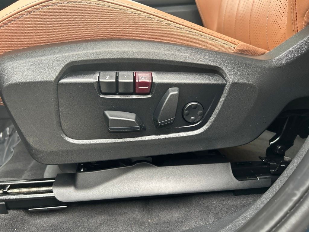 2025 MINI Cooper Countryman Signature Plus ALL4