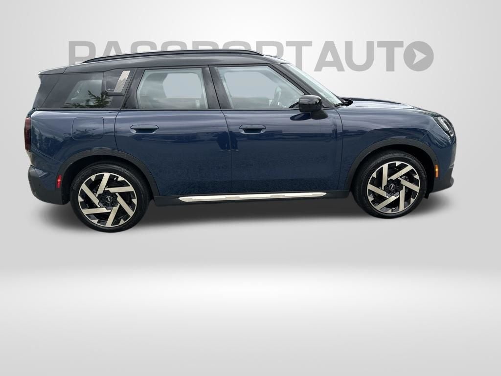 2025 MINI Cooper Countryman Signature Plus ALL4