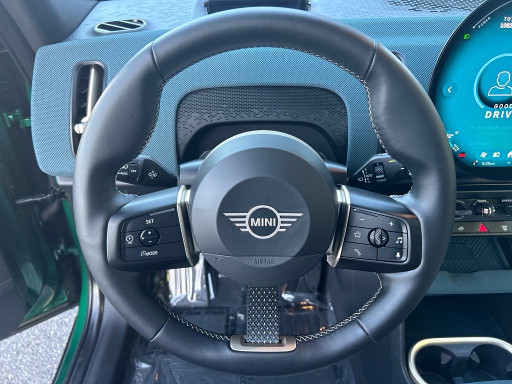 2025 MINI Cooper SE Countryman Iconic ALL4