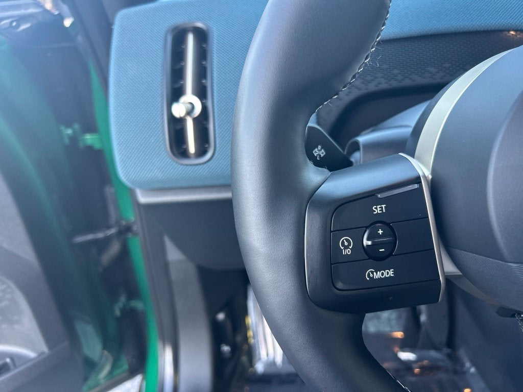 2025 MINI Cooper SE Countryman Iconic ALL4