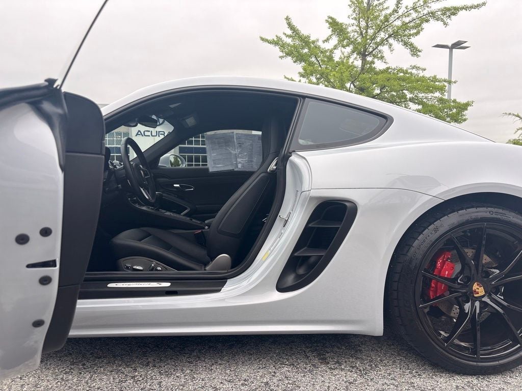 2025 Porsche 718 Cayman S
