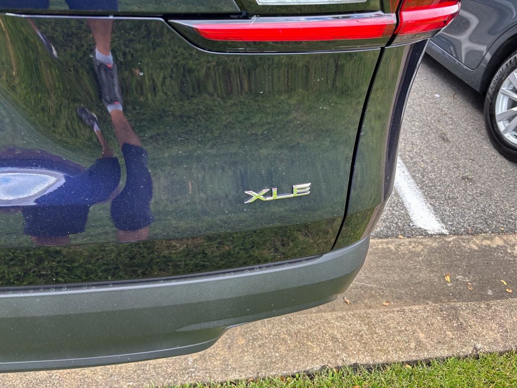 2026 Toyota Grand Highlander Hybrid XLE