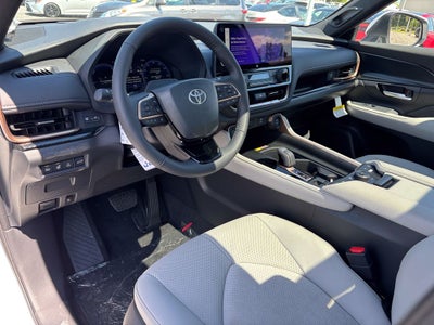 2026 Toyota Grand Highlander Hybrid MAX Platinum