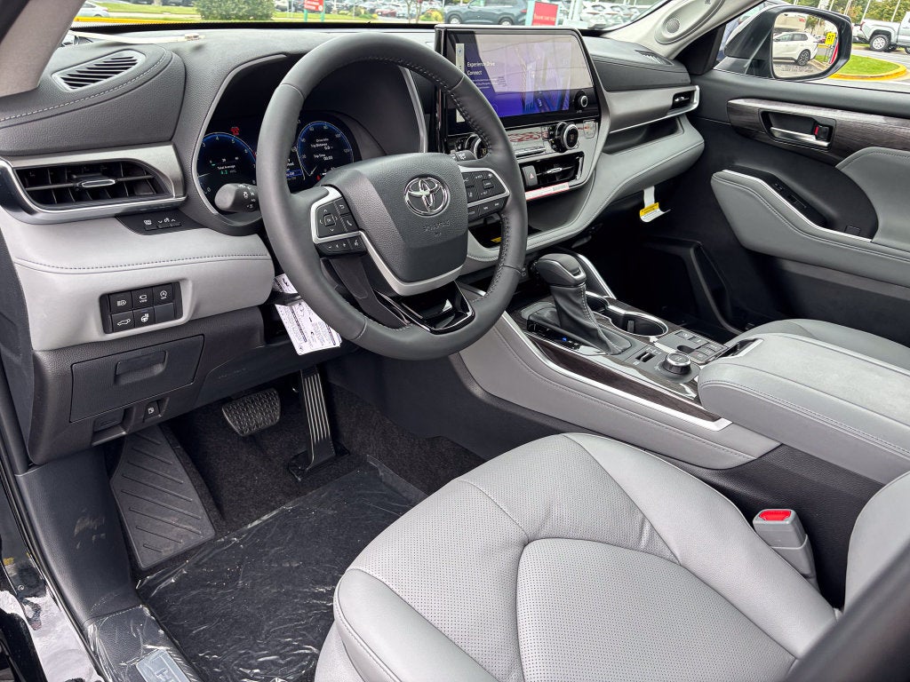 2026 Toyota Highlander Limited