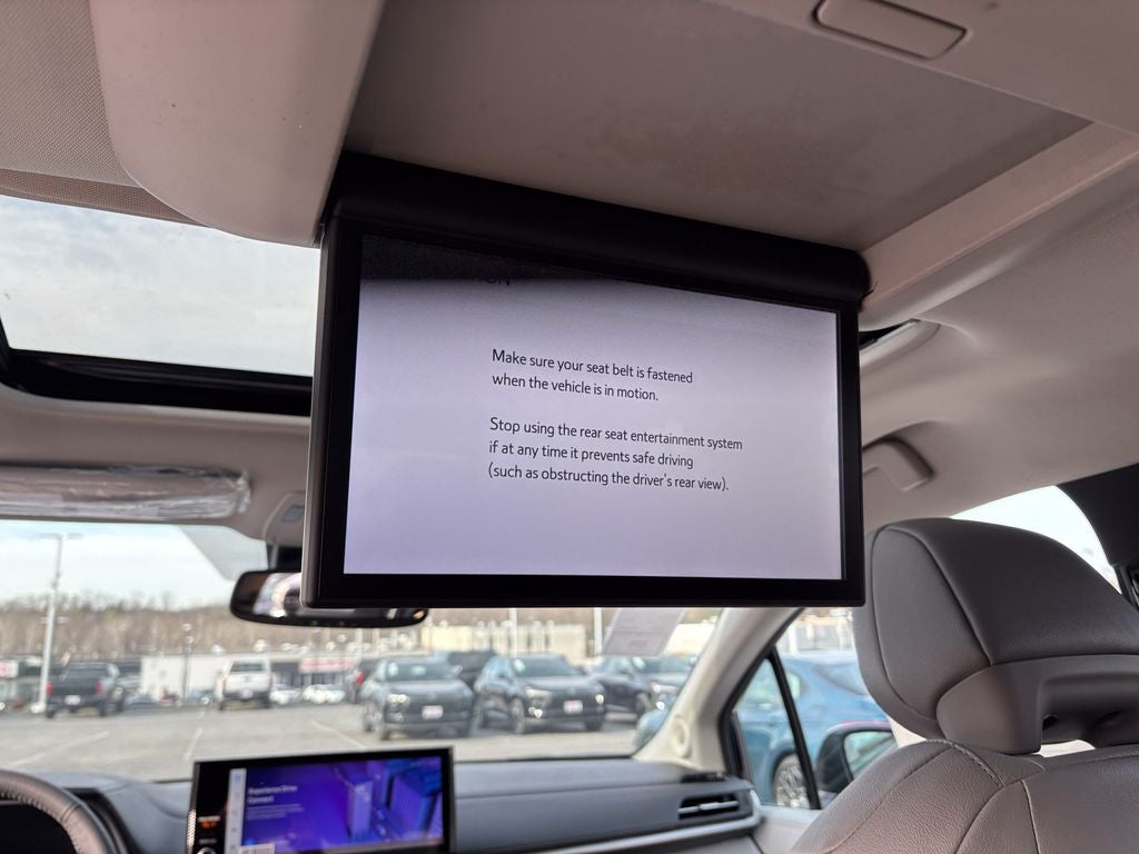 2026 Toyota Sienna XLE