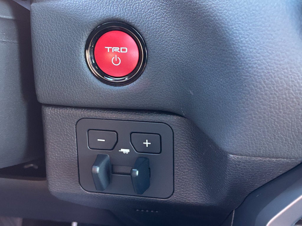 2026 Toyota Tundra i-FORCE MAX Tundra TRD Pro
