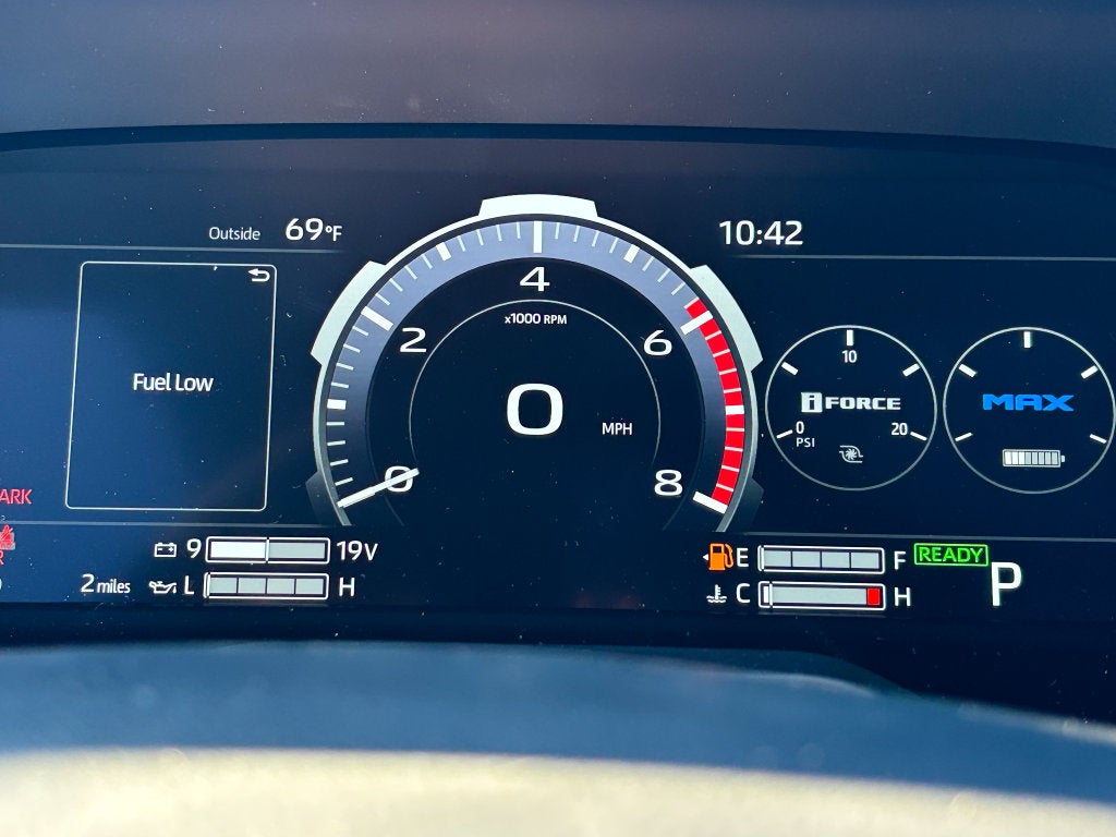 2026 Toyota Tundra i-FORCE MAX Tundra TRD Pro