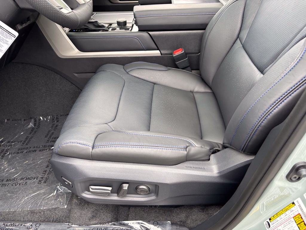 2026 Toyota Tundra i-FORCE MAX Tundra Platinum