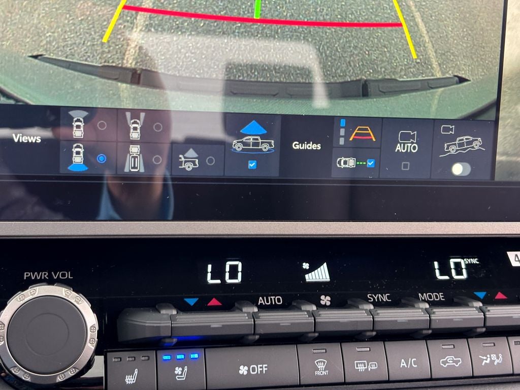 2026 Toyota Tundra i-FORCE MAX Tundra Platinum
