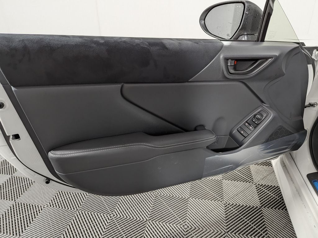 2026 Toyota GR86 Premium AT